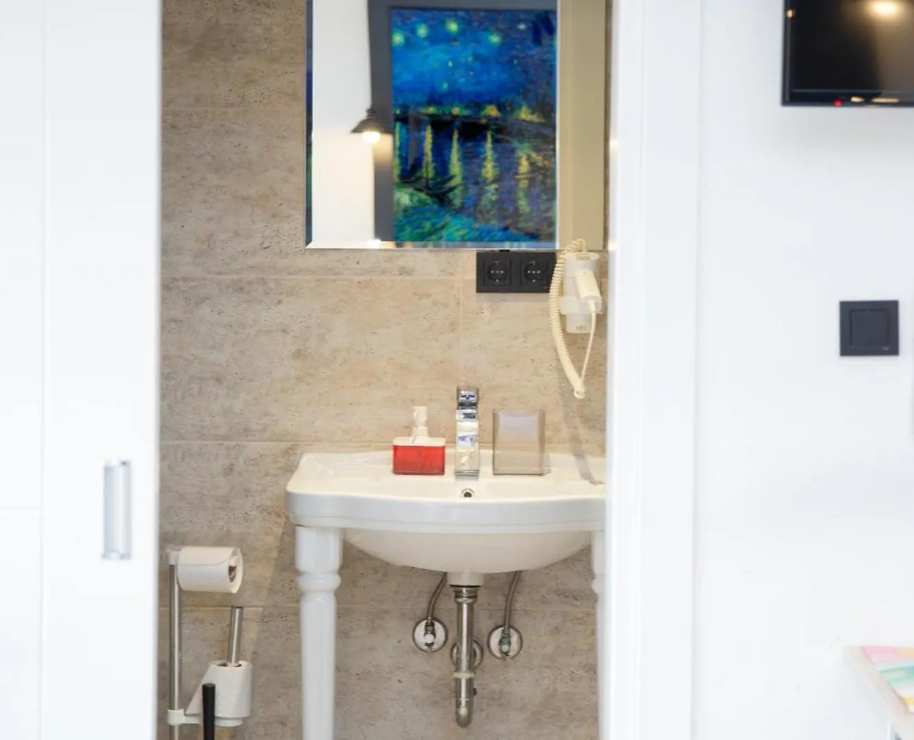Ada Apart Otel İzmir